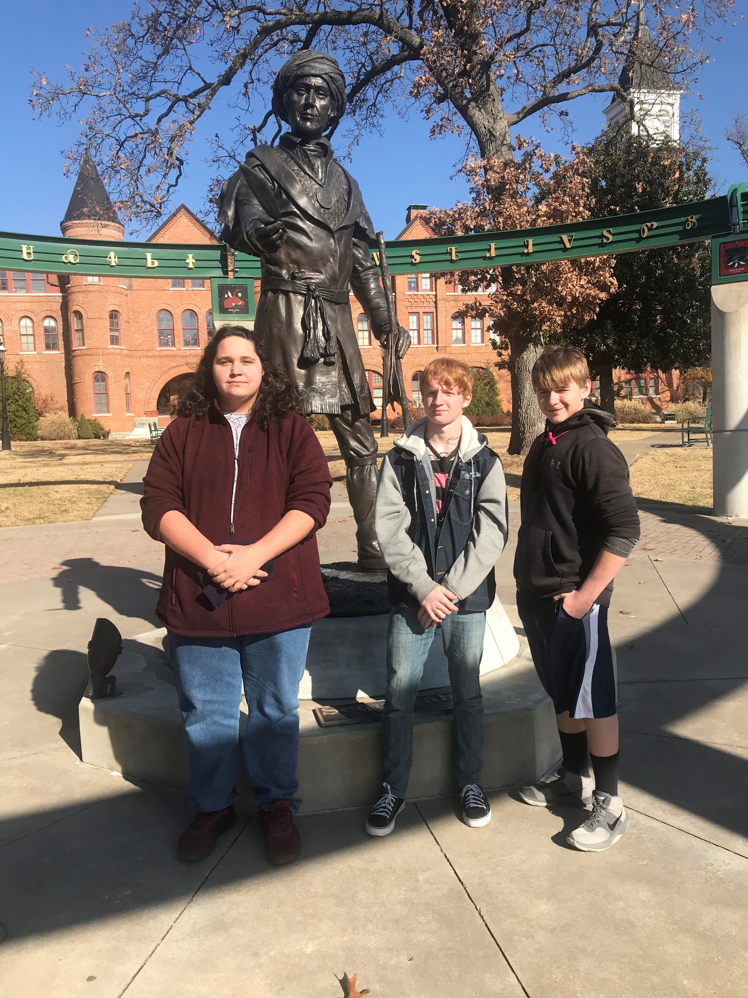 Eighth grade students tour LCC campus, News